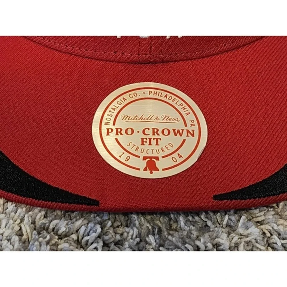 Mitchell & Ness Chicago Blackhawks NHL Retrodome Adjustable Snapback Hat Cap NEW